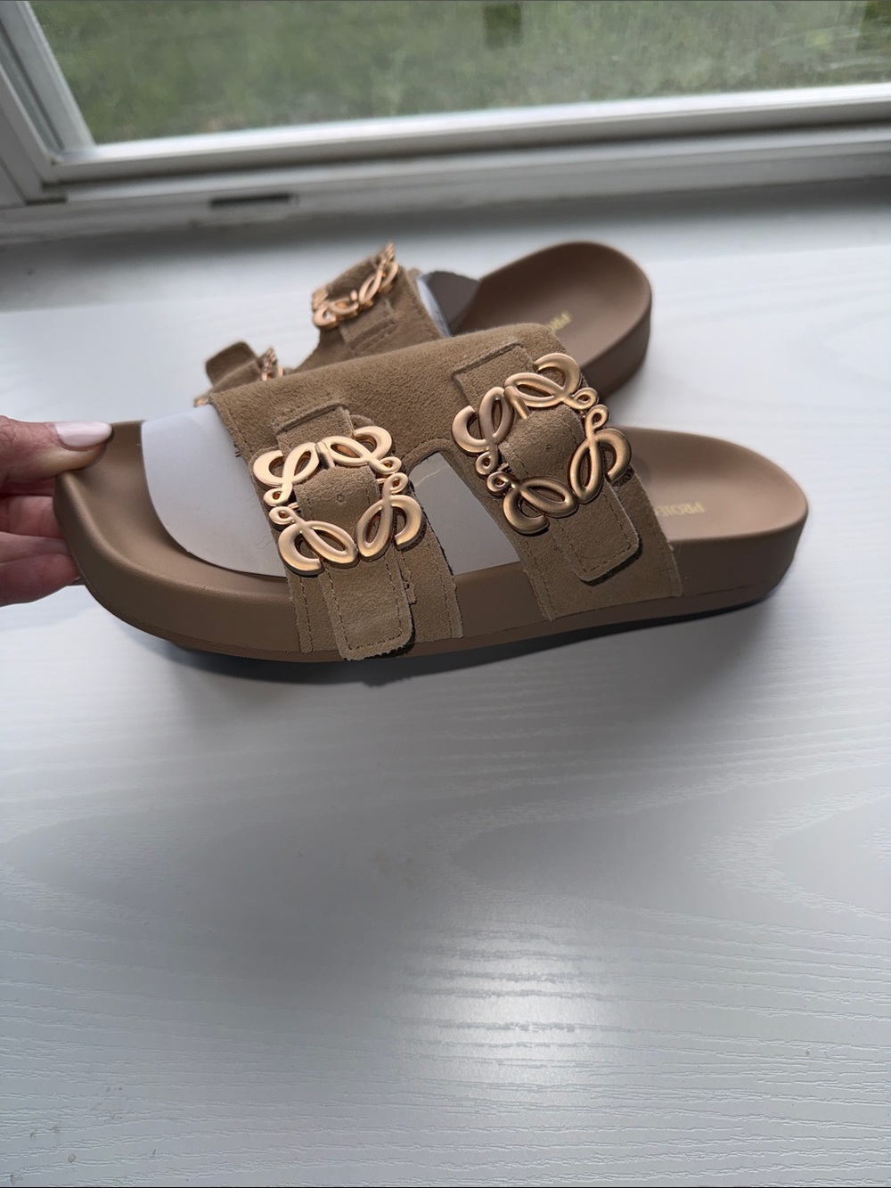 🔥 Women’s Double-Buckle Slide Sandals in Taupe with Decorative Gold Hardware - Picture 5 of 6